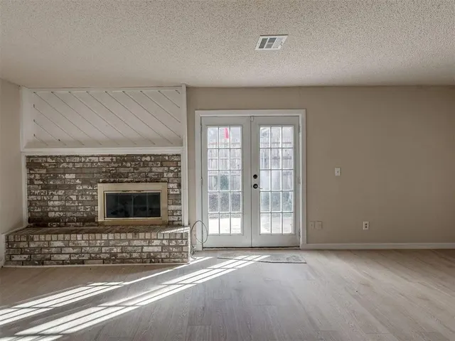 Photo 4 — 8137 NW 23rd Street, Oklahoma City, OK 73127
