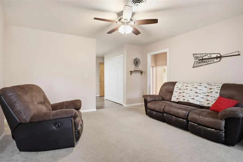 Photo 5 — 613 Donna Drive, Guymon, OK 73942