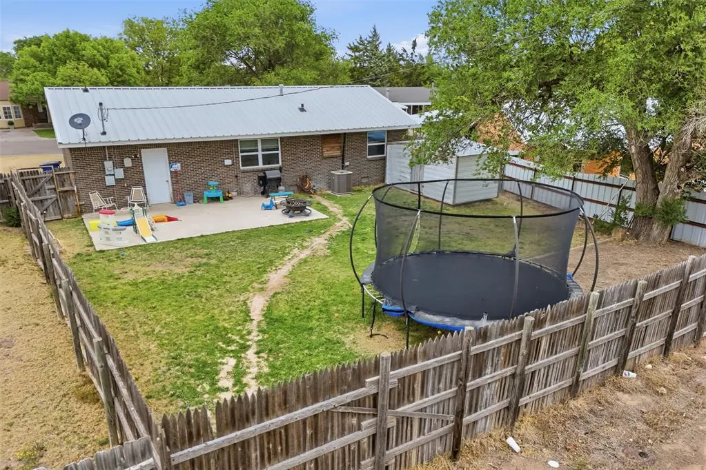 Photo 26 — 613 Donna Drive, Guymon, OK 73942
