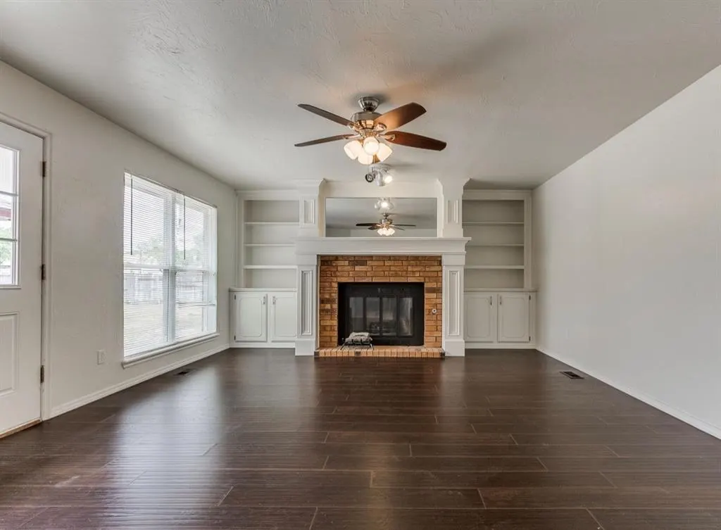 Photo 12 — 11633 SW 3rd Street, Yukon, OK 73099