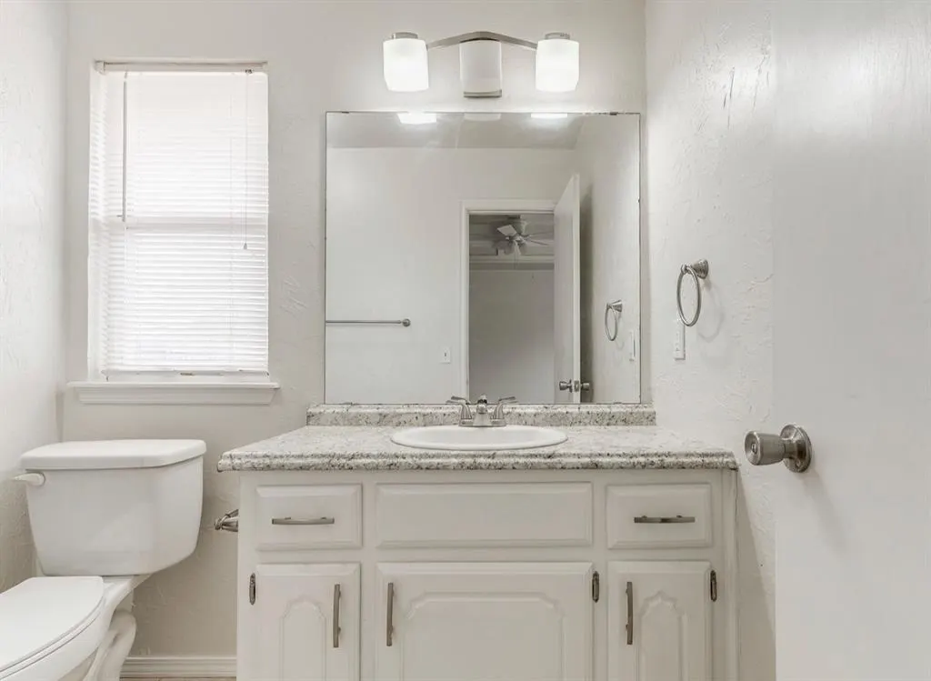 Photo 25 — 11633 SW 3rd Street, Yukon, OK 73099