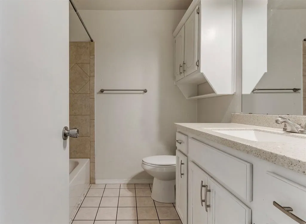 Photo 33 — 11633 SW 3rd Street, Yukon, OK 73099