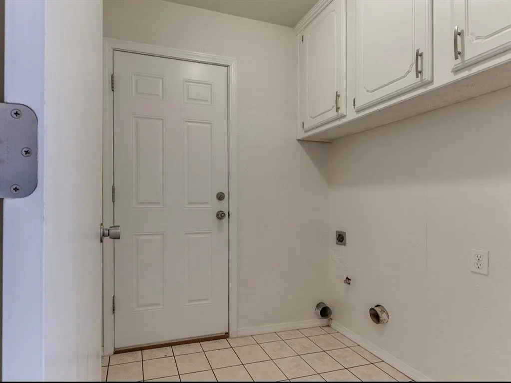 Photo 35 — 11633 SW 3rd Street, Yukon, OK 73099