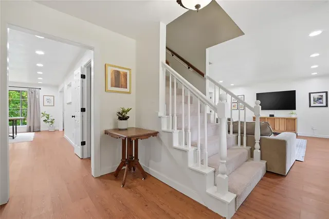 Photo 4 — 2021 Cedar Ridge Road, Edmond, OK 73013