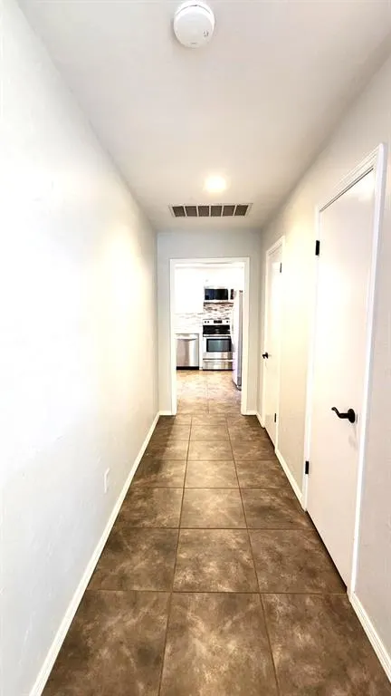 Photo 8 — 13200 Green Valley Drive, Oklahoma City, OK 73120