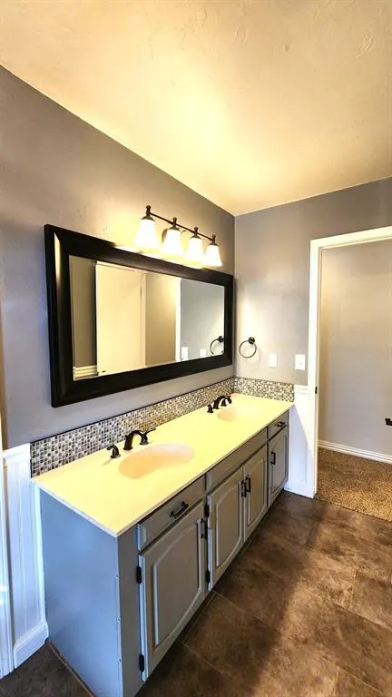 Photo 27 — 13200 Green Valley Drive, Oklahoma City, OK 73120