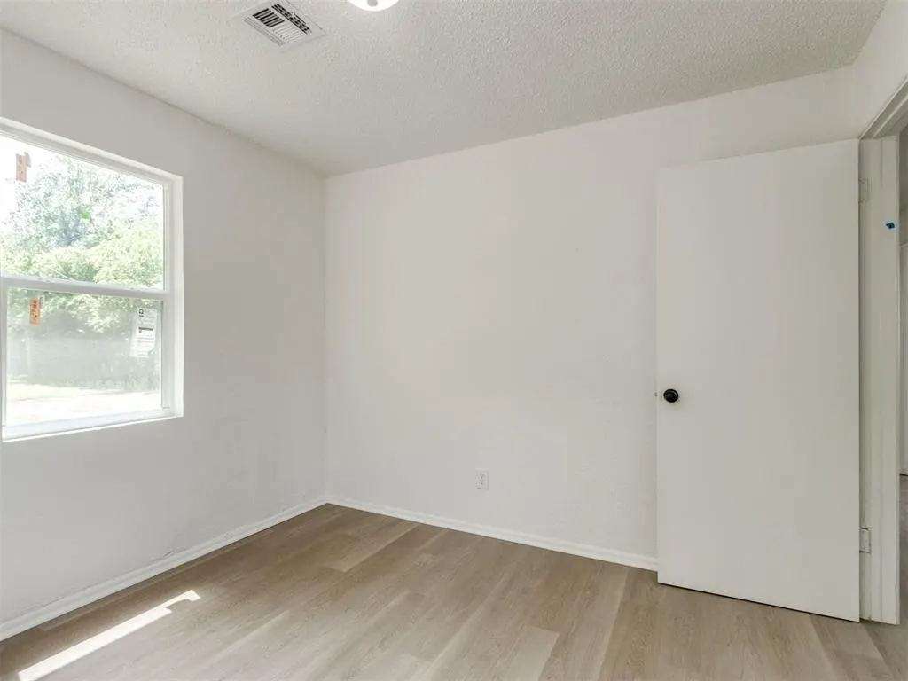 Photo 25 — 2924 SW 51st Street, Oklahoma City, OK 73119