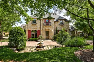 Sold home at 816 Crystal Creek Place