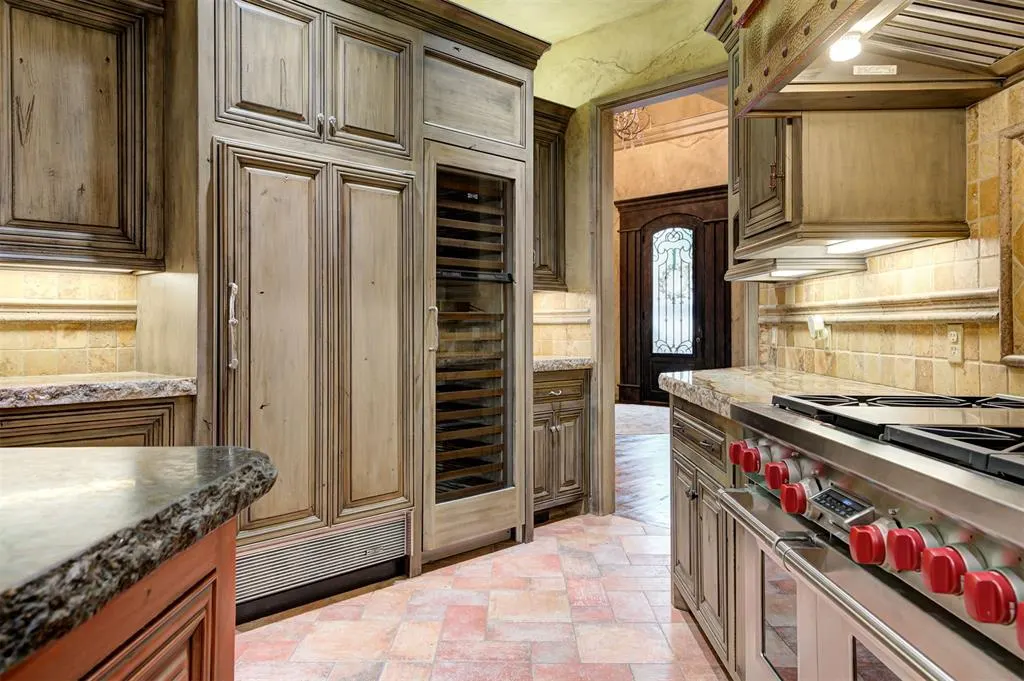 Photo 13 — 816 Crystal Creek Place, Edmond, OK 73034