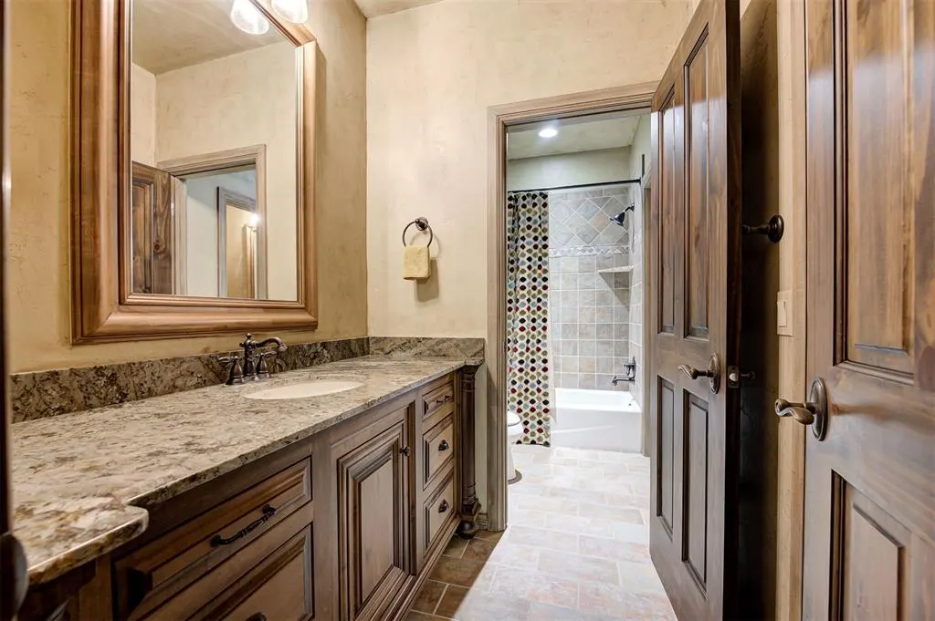 Photo 34 — 816 Crystal Creek Place, Edmond, OK 73034
