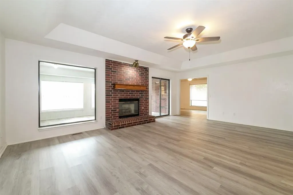 Photo 2 — 305 N Grand Fork Road, Edmond, OK 73003