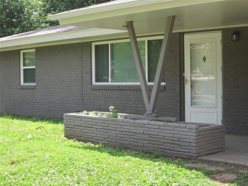 Photo 2 — 1530 Melrose Drive, Norman, OK 73069