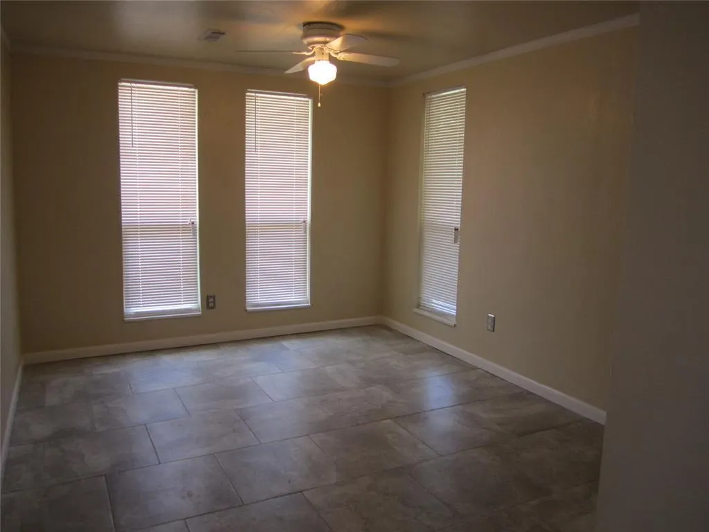 Photo 11 — 1530 Melrose Drive, Norman, OK 73069
