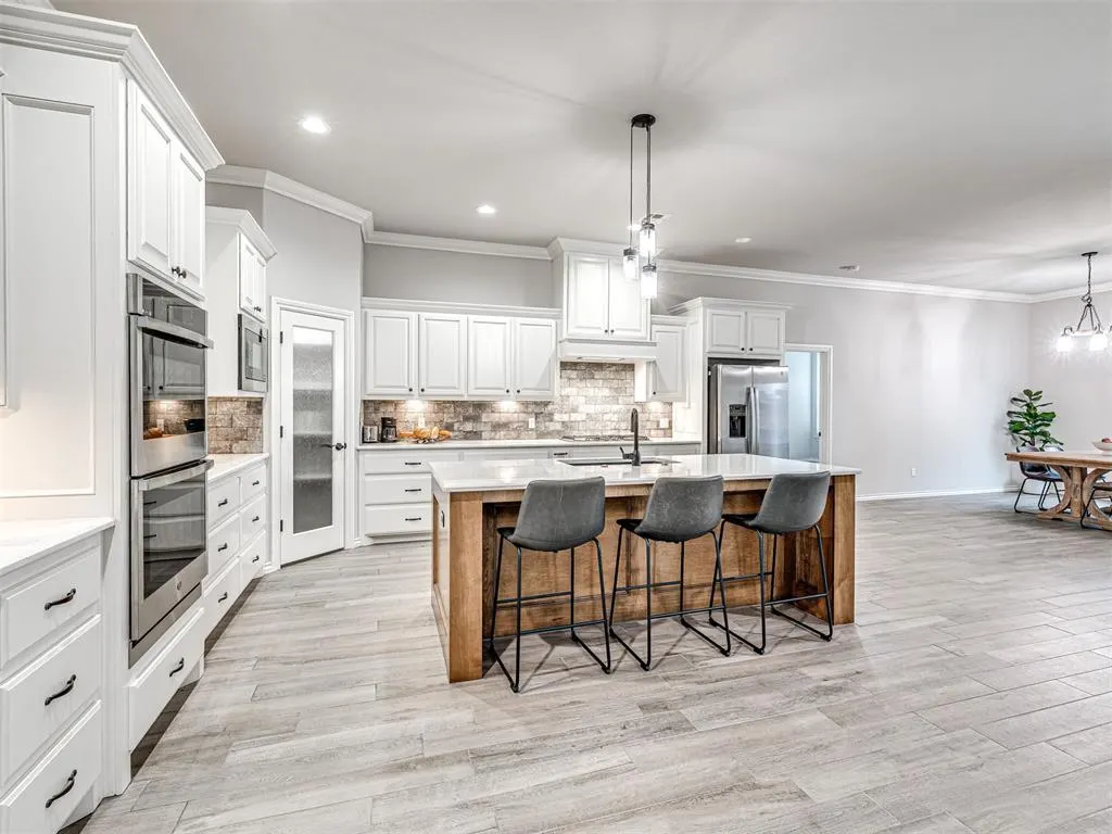 Photo 11 — 224 SW 168th Terrace, Oklahoma City, OK 73170