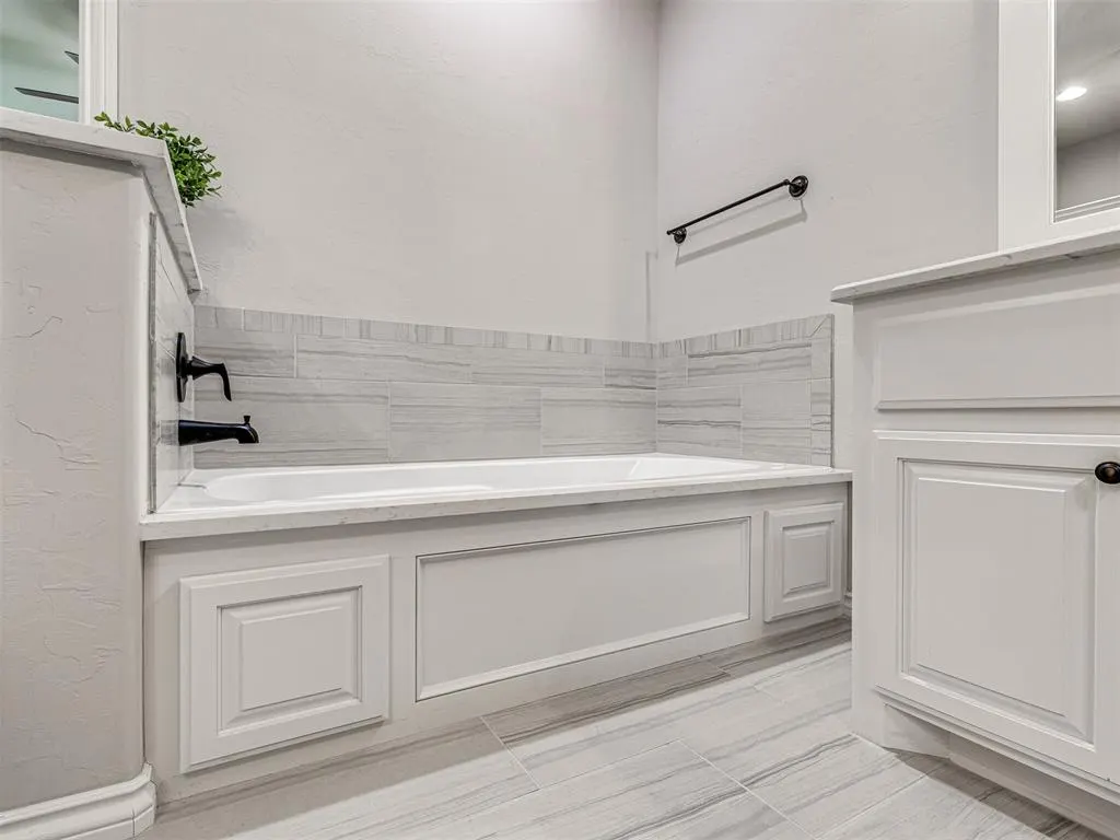 Photo 31 — 224 SW 168th Terrace, Oklahoma City, OK 73170