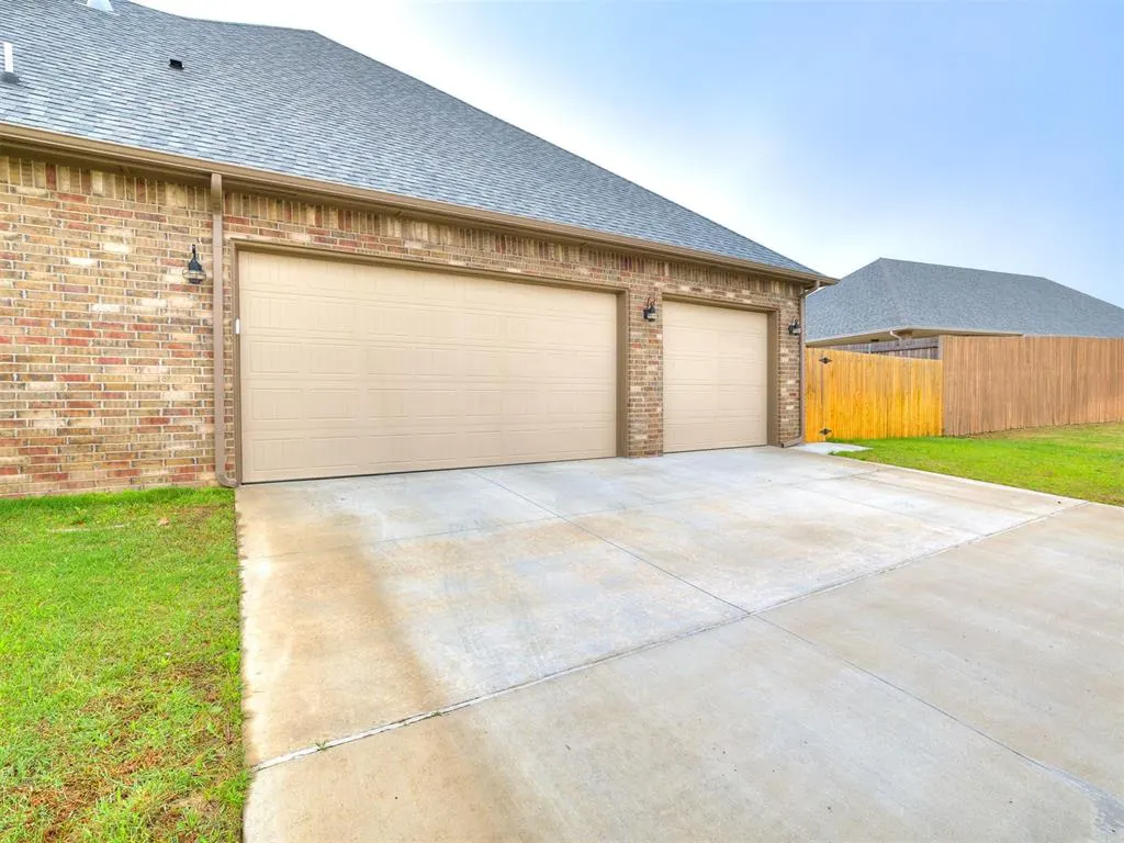 Photo 48 — 224 SW 168th Terrace, Oklahoma City, OK 73170