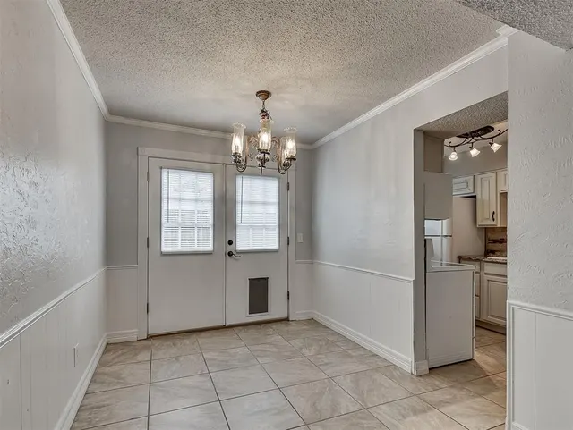 Photo 5 — 11437 N May Avenue, Oklahoma City, OK 73120