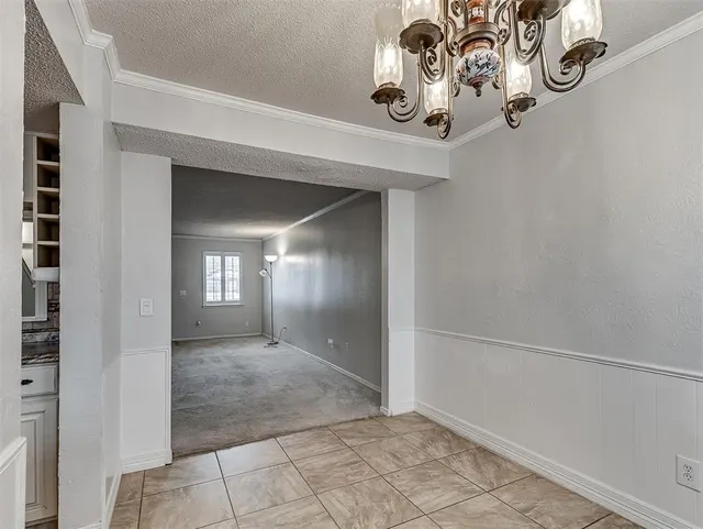 Photo 8 — 11437 N May Avenue, Oklahoma City, OK 73120