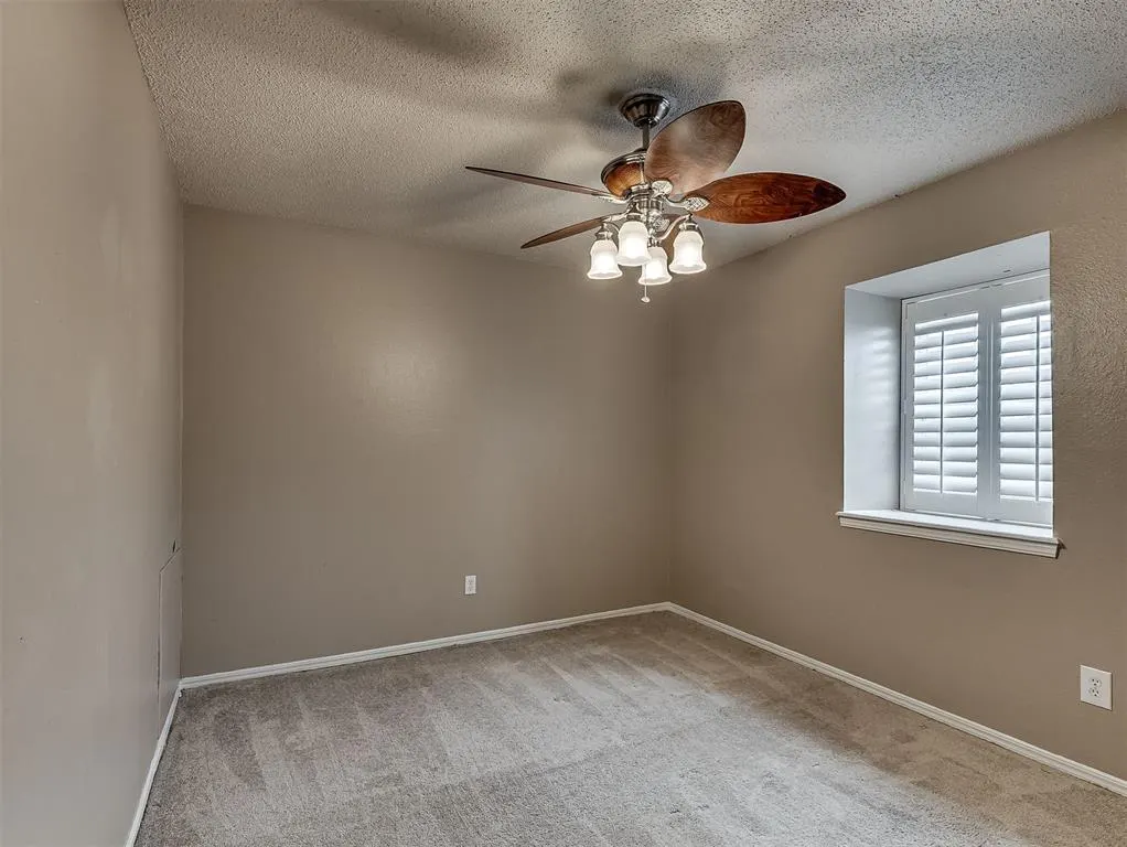 Photo 32 — 11437 N May Avenue, Oklahoma City, OK 73120
