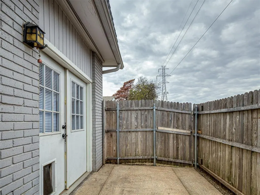 Photo 37 — 11437 N May Avenue, Oklahoma City, OK 73120