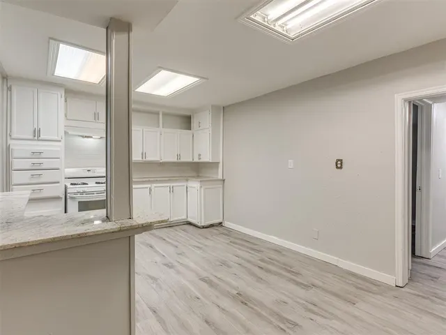Photo 5 — 1209 N Cottonwood Drive, Midwest City, OK 73130