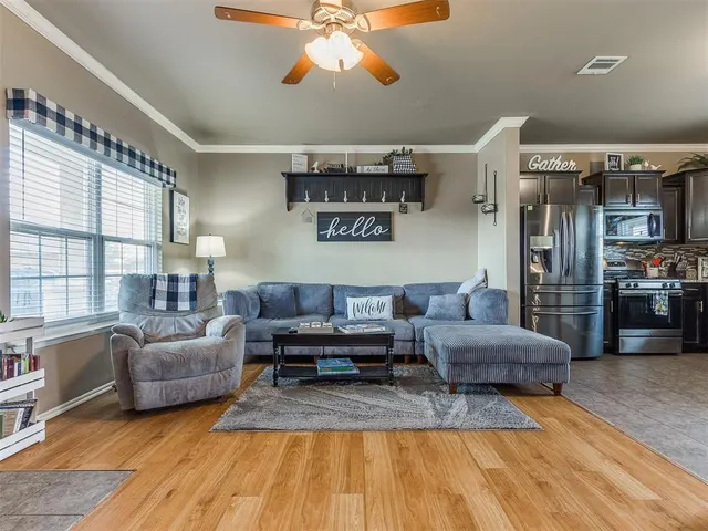 Photo 3 — 6108 Courtyards Court, Oklahoma City, OK 73149