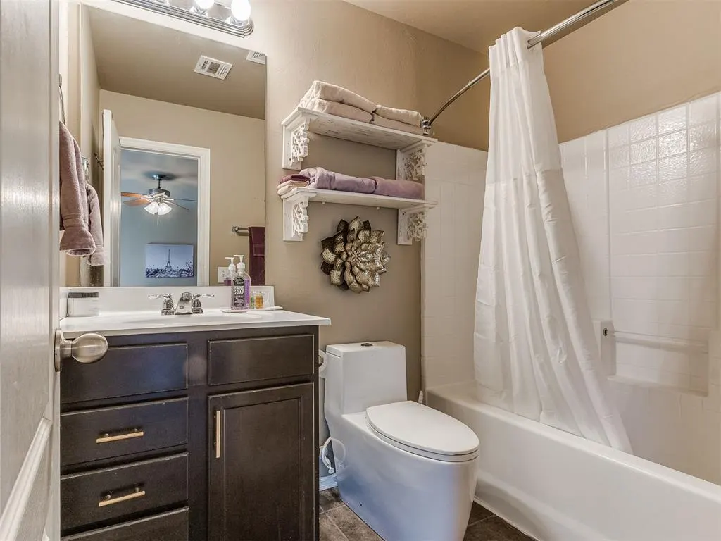 Photo 17 — 6108 Courtyards Court, Oklahoma City, OK 73149