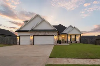 Sold home at 2308 W Mickey Drive