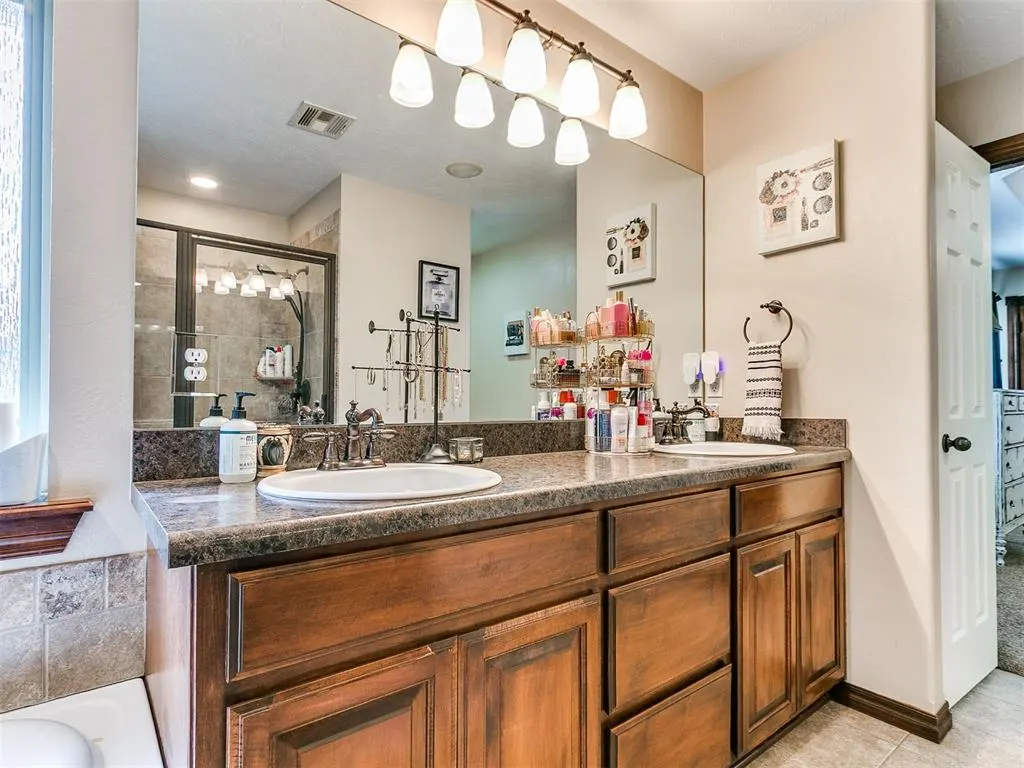 Photo 18 — 722 County Road 1350, Chickasha, OK 73018