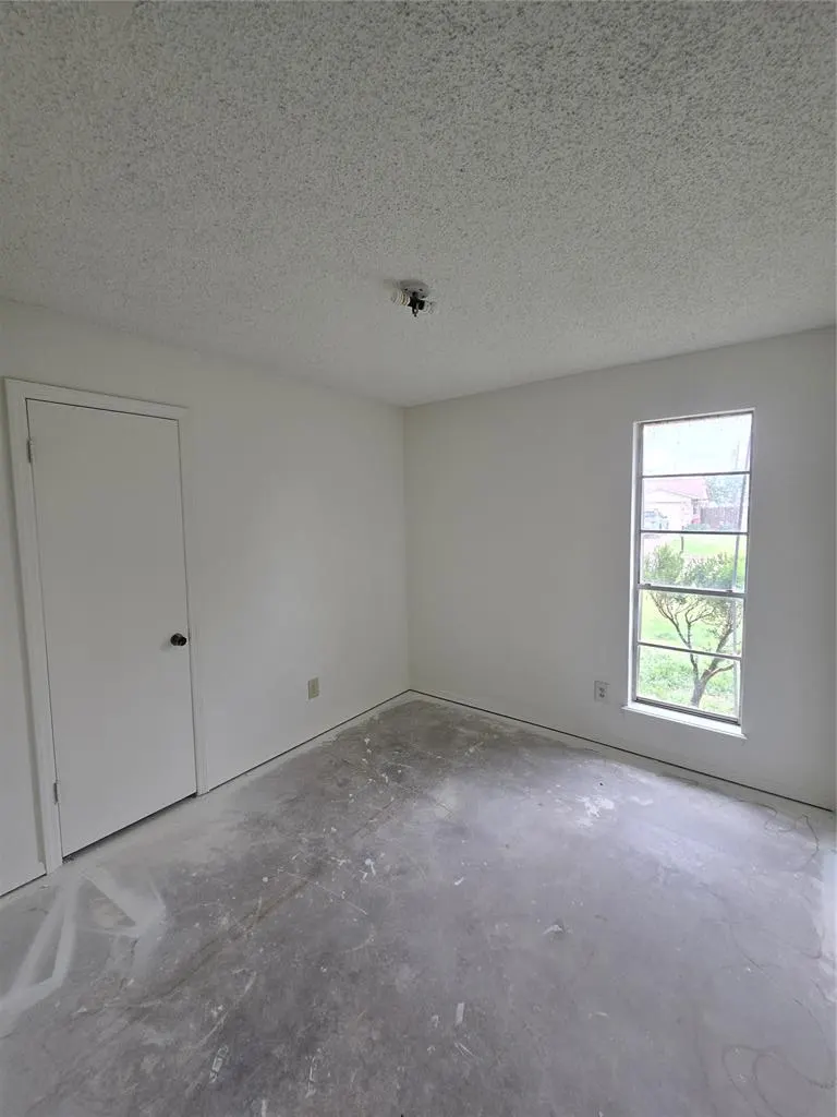 Photo 7 — 521 Libra Street, Altus, OK 73521