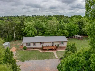 Sold home at 2483 Cherokee Drive