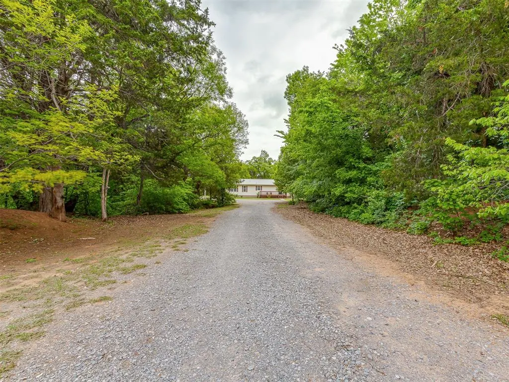 Photo 41 — 2483 Cherokee Drive, Calumet, OK 73014
