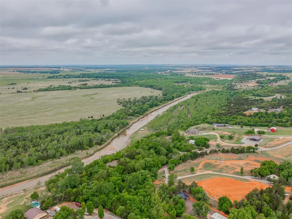 Photo 44 — 2483 Cherokee Drive, Calumet, OK 73014