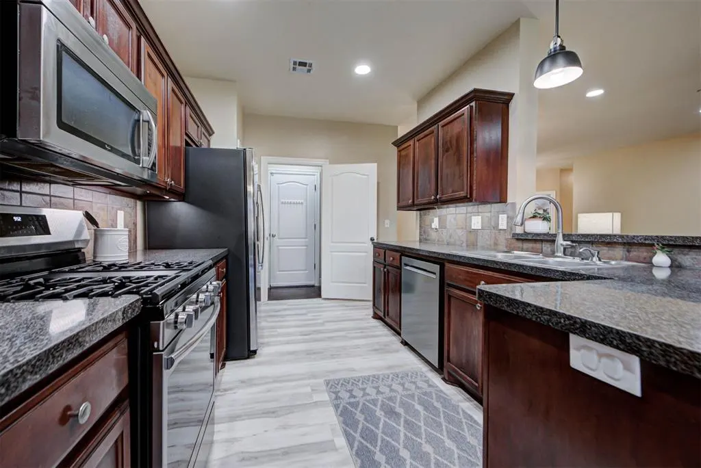 Photo 14 — 1808 NW 164th Circle, Edmond, OK 73013