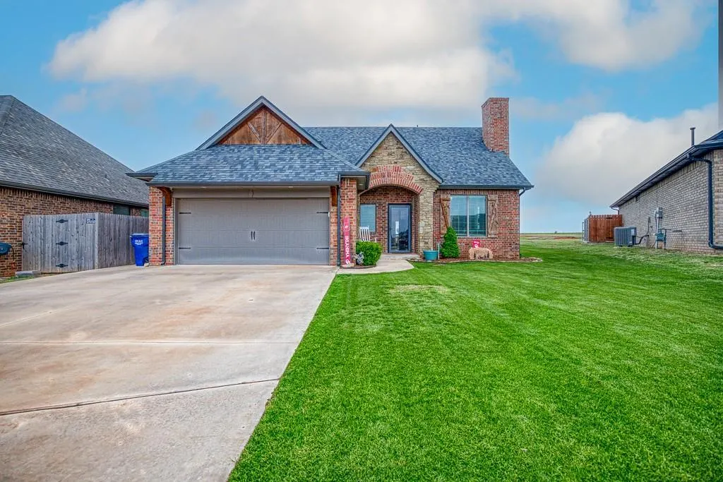 Photo 3 — 1211 Hanna Lane, Kingfisher, OK 73750