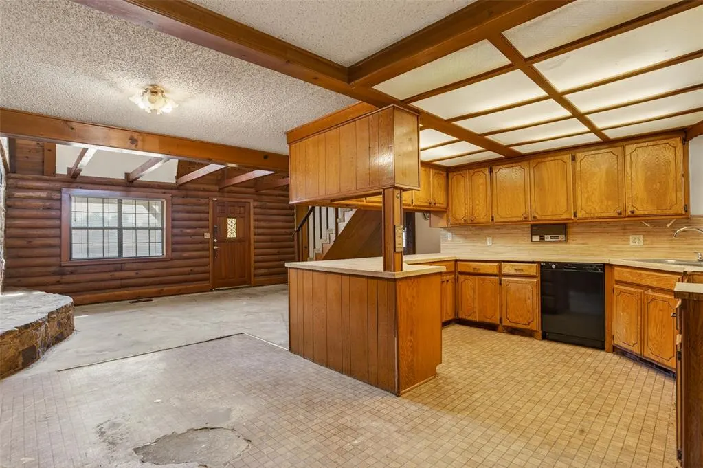 Photo 10 — 1841 Love Lane, Choctaw, OK 73020