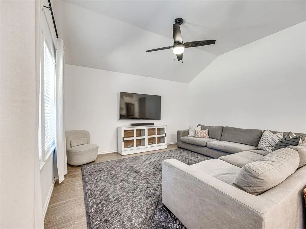 Photo 10 — 13320 Collins Avenue, Piedmont, OK 73078