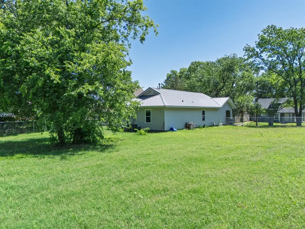 Photo 33 — 612 N Hobson Avenue, Shawnee, OK 74801