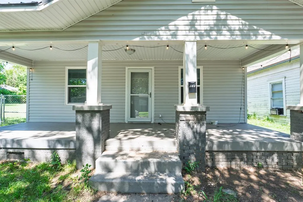 Photo 29 — 612 N Hobson Avenue, Shawnee, OK 74801