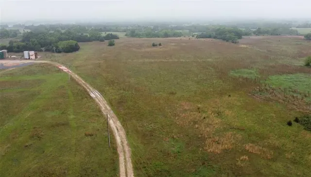 Photo 4 — 0000 E 1130 Road, Earlsboro, OK 74840
