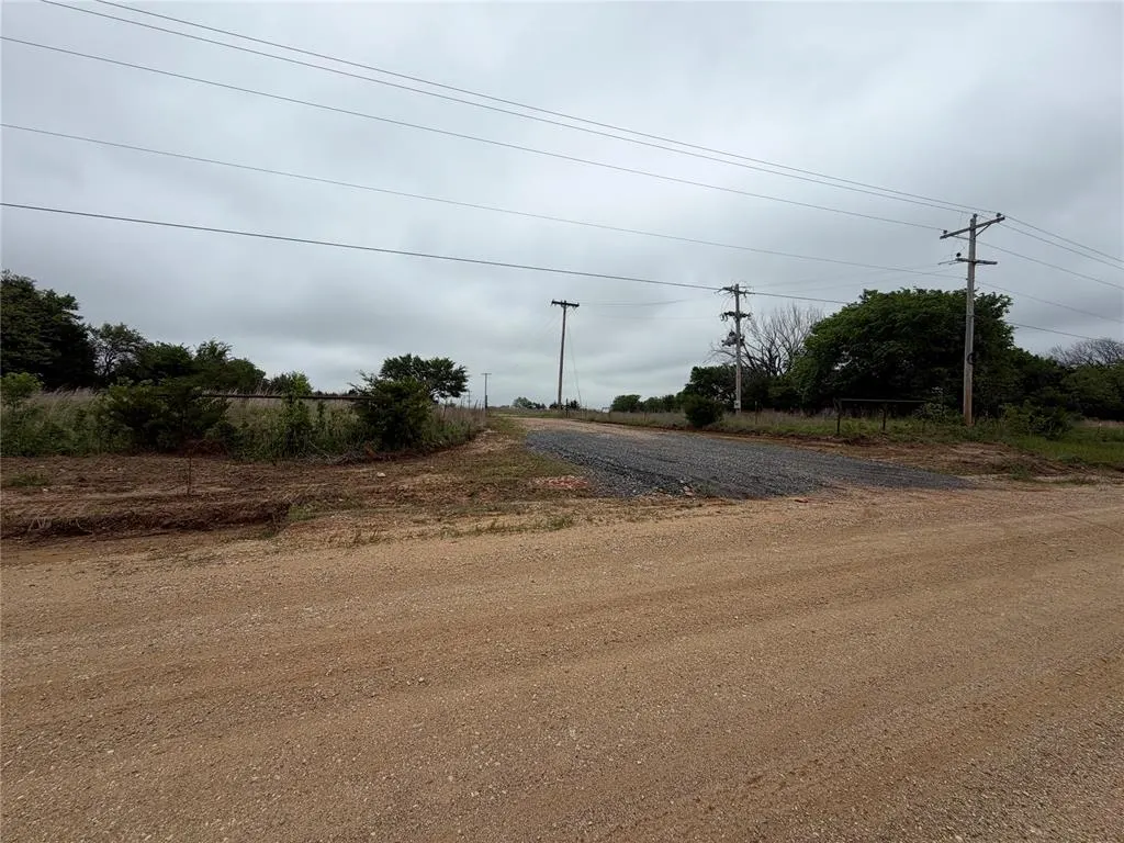 Photo 21 — 0000 E 1130 Road, Earlsboro, OK 74840
