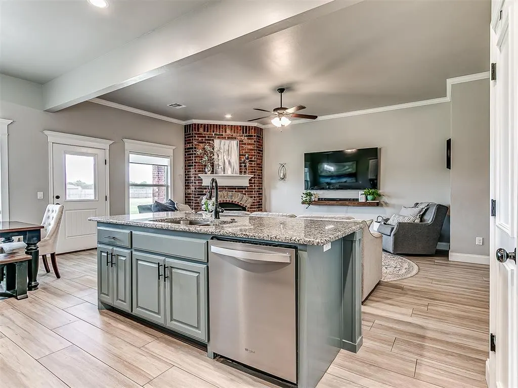 Photo 12 — 25043 Emerald Way, Cashion, OK 73016