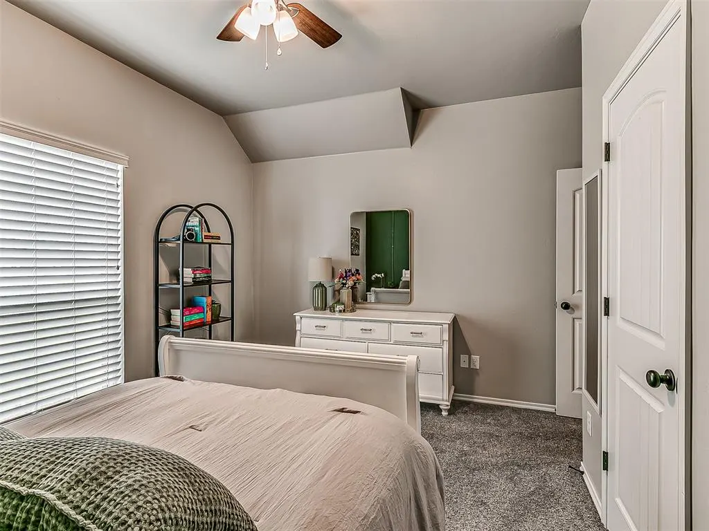 Photo 32 — 25043 Emerald Way, Cashion, OK 73016