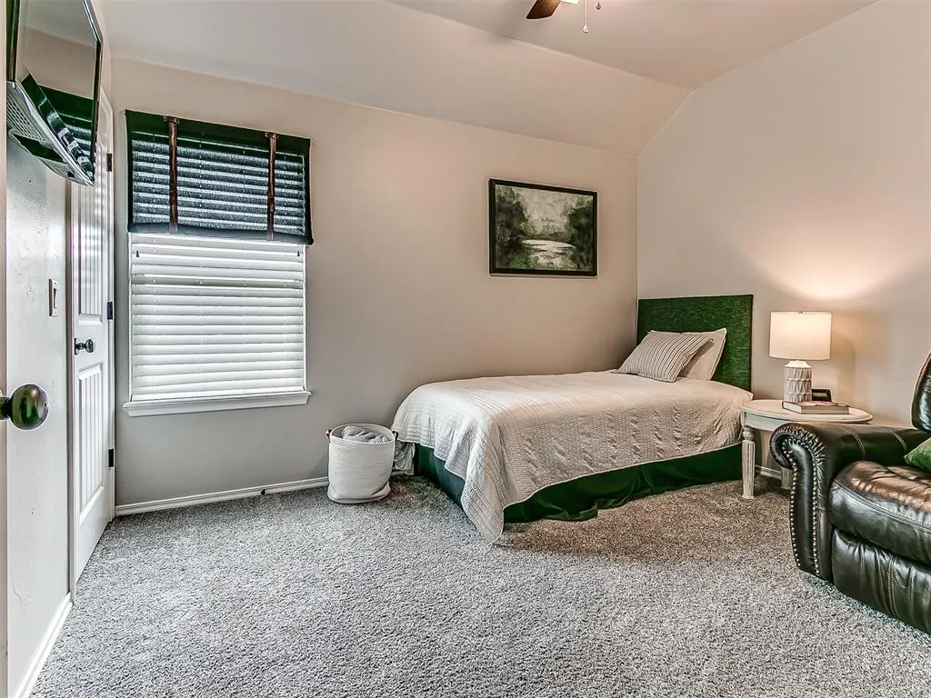 Photo 38 — 25043 Emerald Way, Cashion, OK 73016