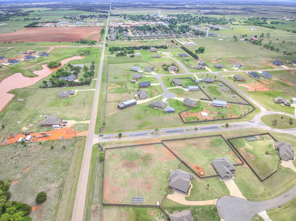 Photo 47 — 25043 Emerald Way, Cashion, OK 73016