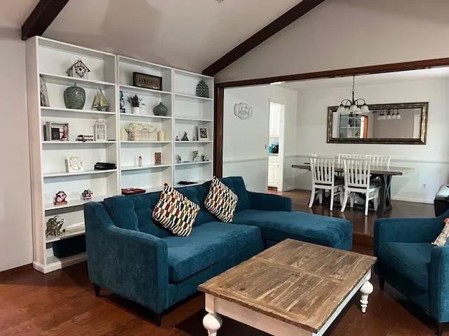 Photo 4 — 2301 Woodford Way, Edmond, OK 73034