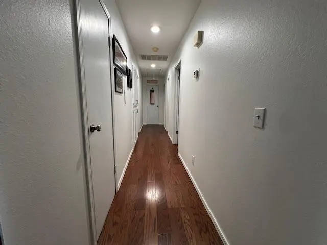 Photo 8 — 2301 Woodford Way, Edmond, OK 73034