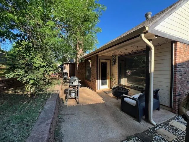 Photo 24 — 2301 Woodford Way, Edmond, OK 73034