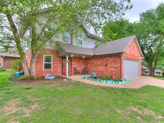 Sold home at 2525 Weymouth Way
