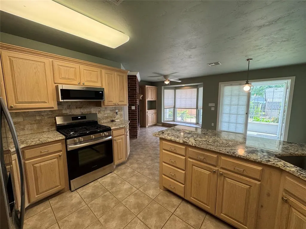 Photo 13 — 1011 Sterling Drive, Seminole, OK 74868